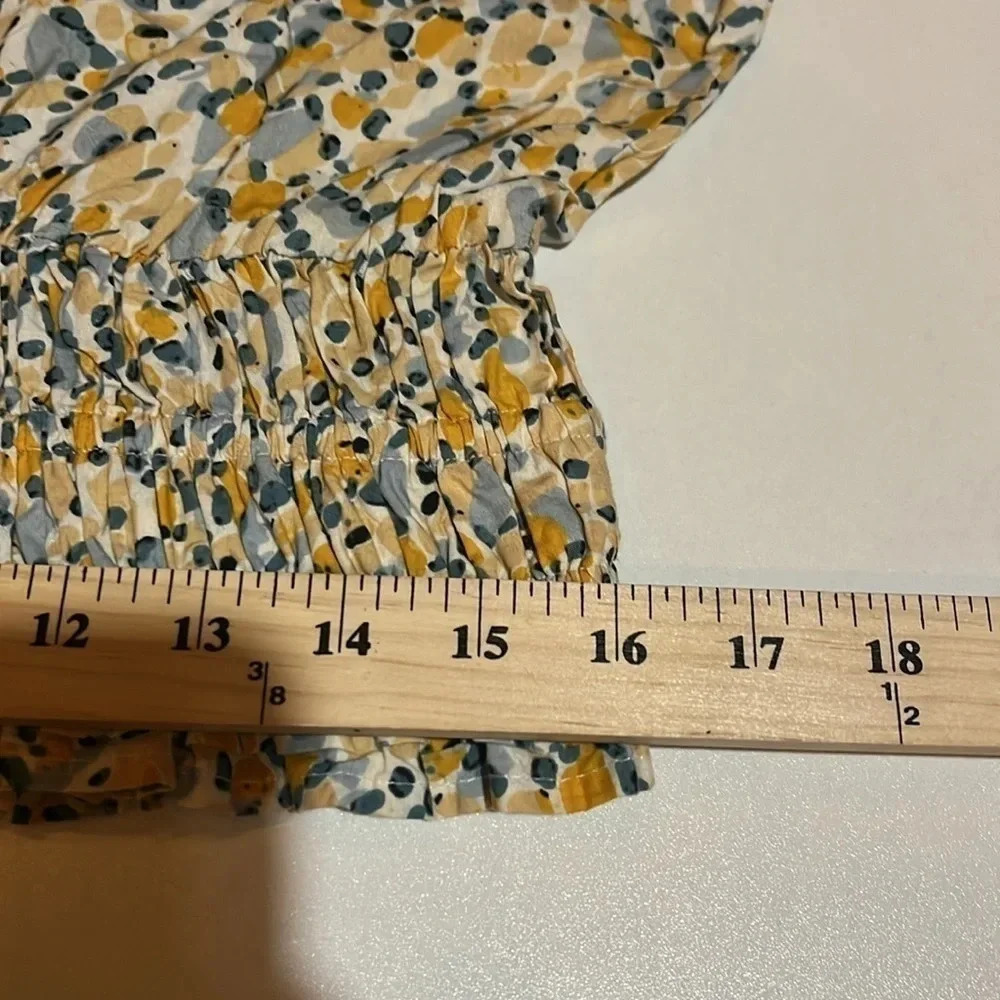 Sim and Sam floral v-neck, smocked waist, cropped, elbow sleeve blouse XL - Picture 7 of 11
